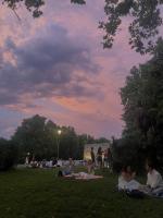 012_lina_thiele_waldpicknick_in_madrid_11_gym_leucorea.jpg